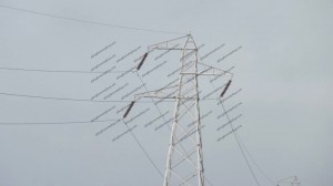 A bit of tension on the pylon cables